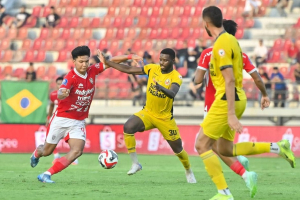 Semen Padang FC Curi Poin di Parepare, Tahan Imbang PSM Makassar Tanpa Gol