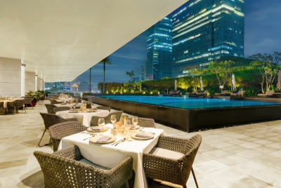 Menyambut bulan suci Ramadan, Ascott Kuningan Jakarta menghadirkan pengalaman berbuka puasa eksklusif bertajuk “Fast Breaking Serenity” di Caelum Dining & Lounge